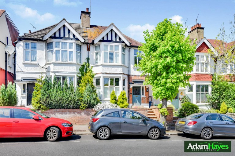 Squires Lane, Finchley, N3
