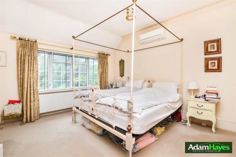 Beechwood Avenue, Finchley N3