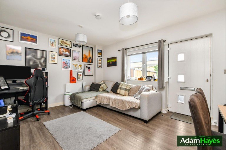 Hutton Grove, North Finchley N12