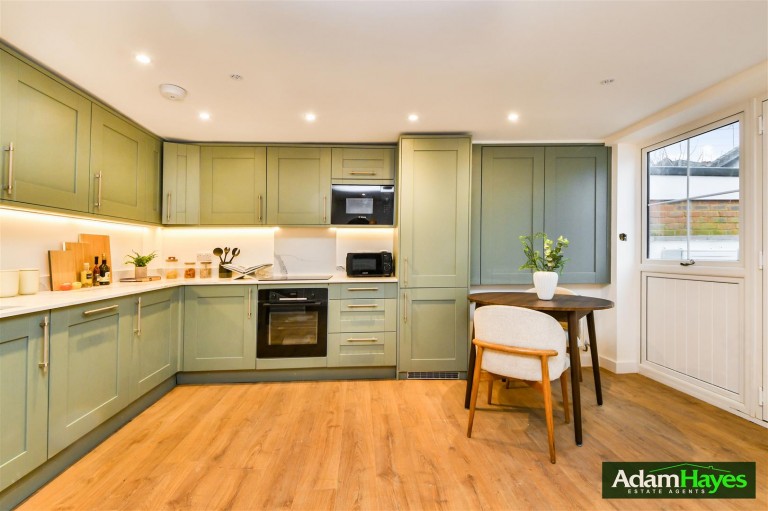 Hutton Grove, North Finchley N12