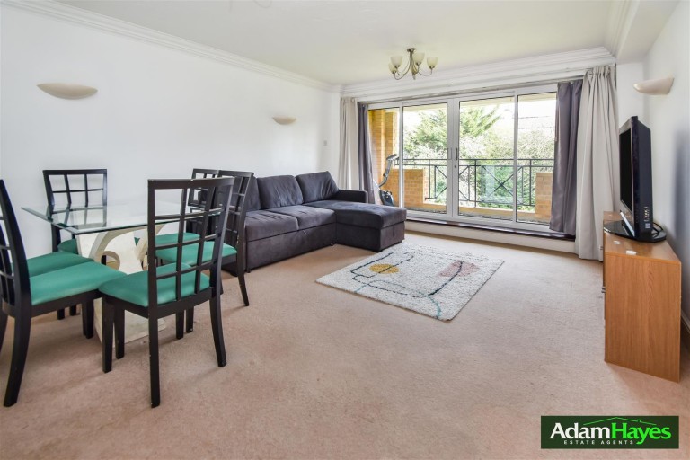 Regents Park Road, Finchley Central, N3