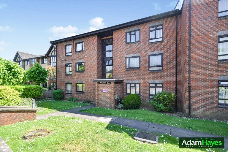 Friern Park, North Finchley, N12