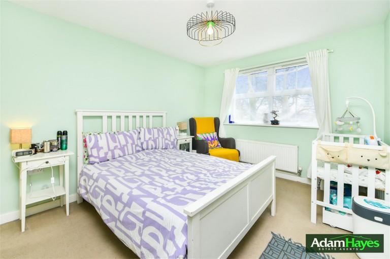 Coppetts Road, Muswell Hill N10