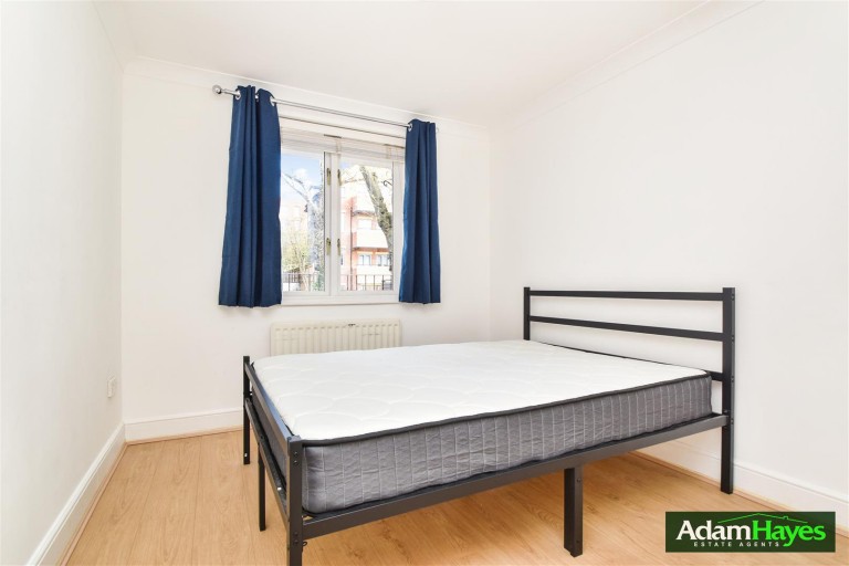 Woodside Grange, Woodside Park, N12