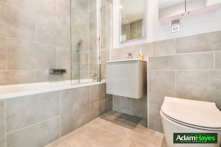 Sandringham Gardens, North Finchley, N12