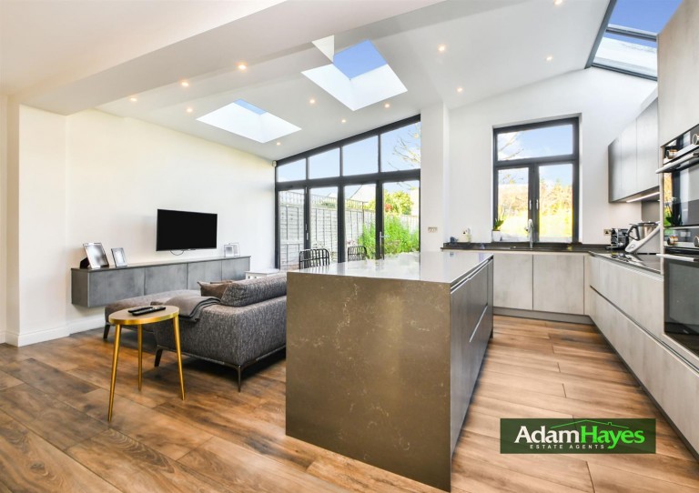 Abbots Gardens, East Finchley N2