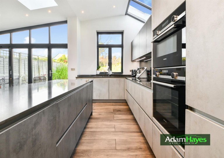 Abbots Gardens, East Finchley N2