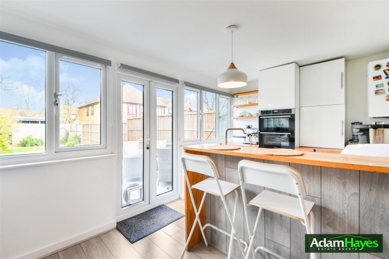 Chesterfield Road, Barnet, EN5