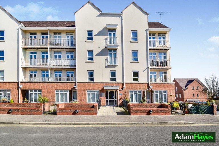 Magdalene Gardens, Whetstone, N20