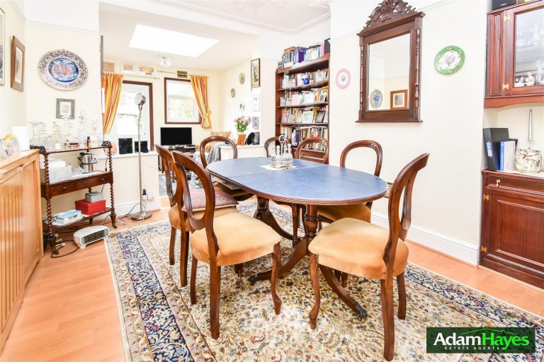 Friary Road, North Finchley, N12