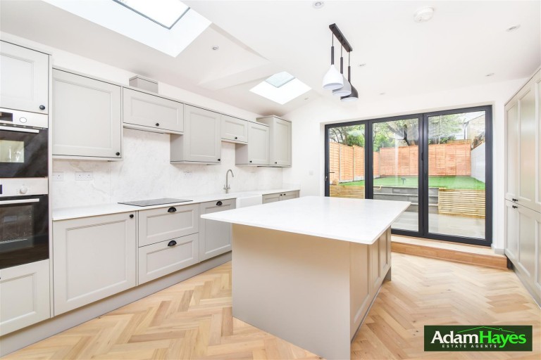 Huntingdon Road, London