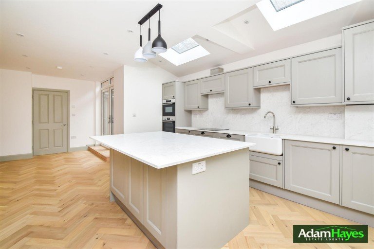 Huntingdon Road, London