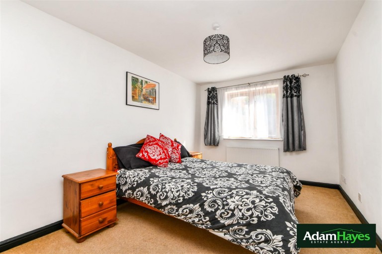 The Causeway, East Finchley N2