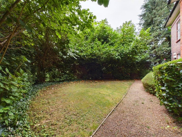Brookland Rise, Hampstead Garden Suburb, NW11