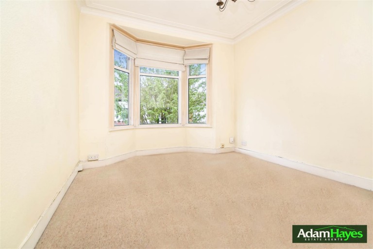 Grange Avenue, North Finchley, N12