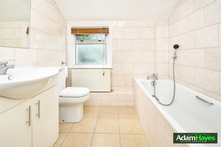 Long Lane, Finchley Central, N3