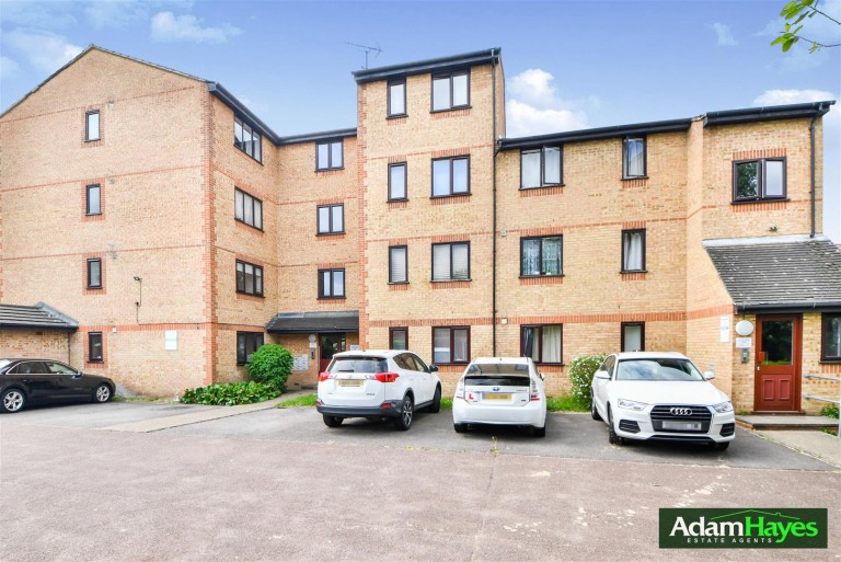 Taunton Drive, East Finchley, N2