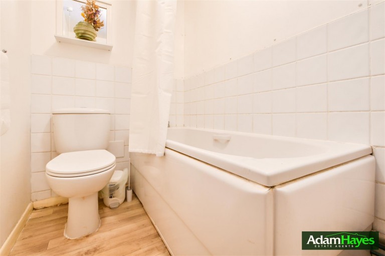 Taunton Drive, East Finchley, N2