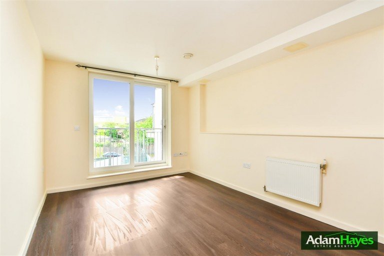 Lankaster Gardens, East Finchley, N2