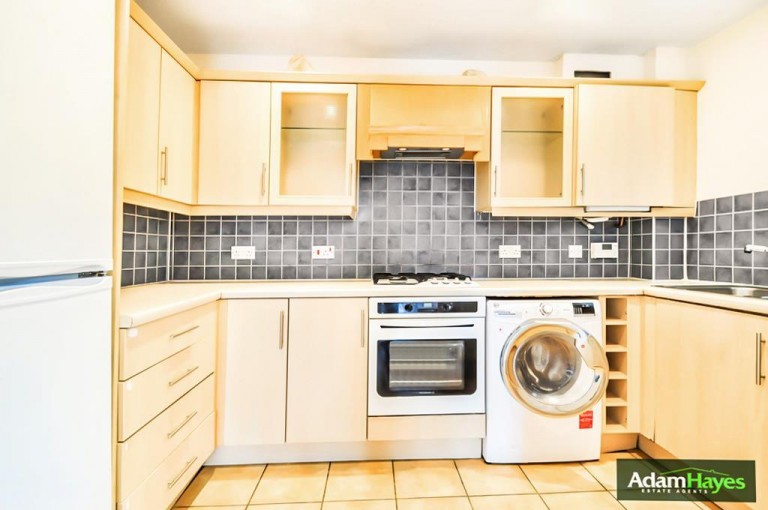 Honiton Gardens, Mill Hill, NW7