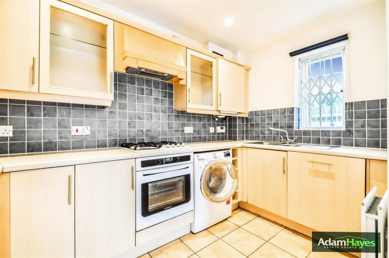 Honiton Gardens, Mill Hill, NW7