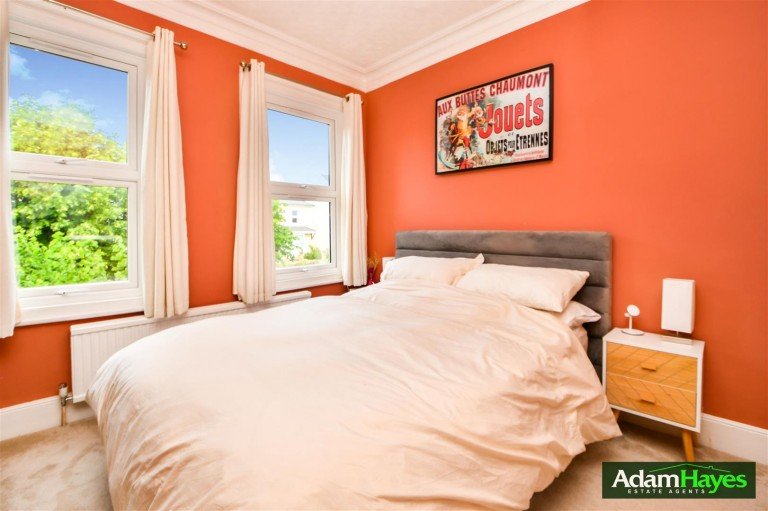 Friern Park, North Finchley, N12