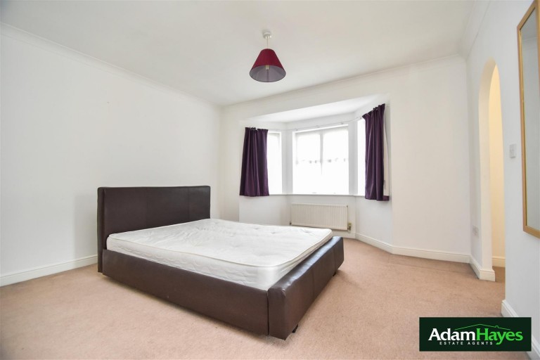 Dale Grove, North Finchley, N12