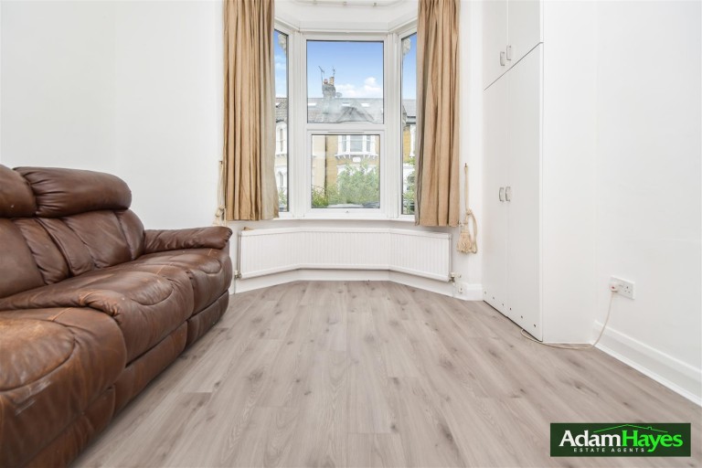 Lincoln Road, East Finchley, N2