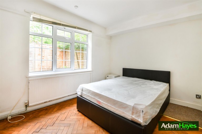 Neale Close, Hampstead Garden Suburb, N2