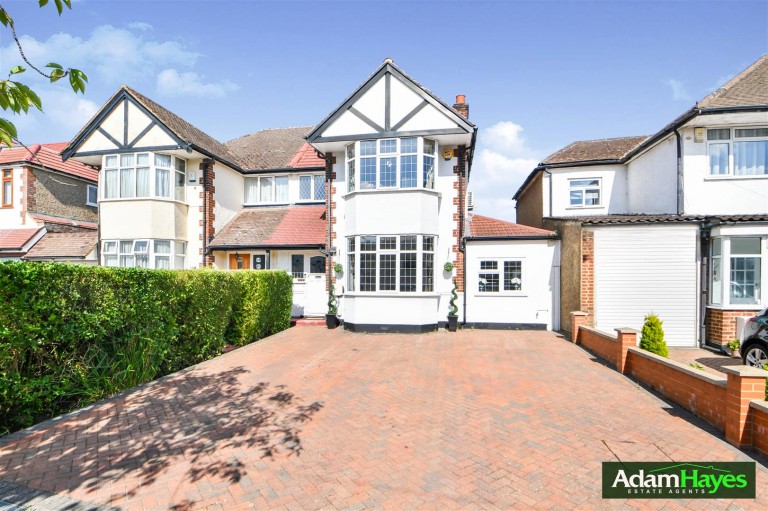 Broadfields Avenue, Edgware HA8