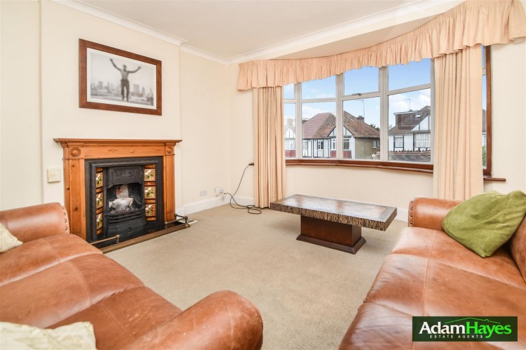 Nether Street, Finchley Central, N3