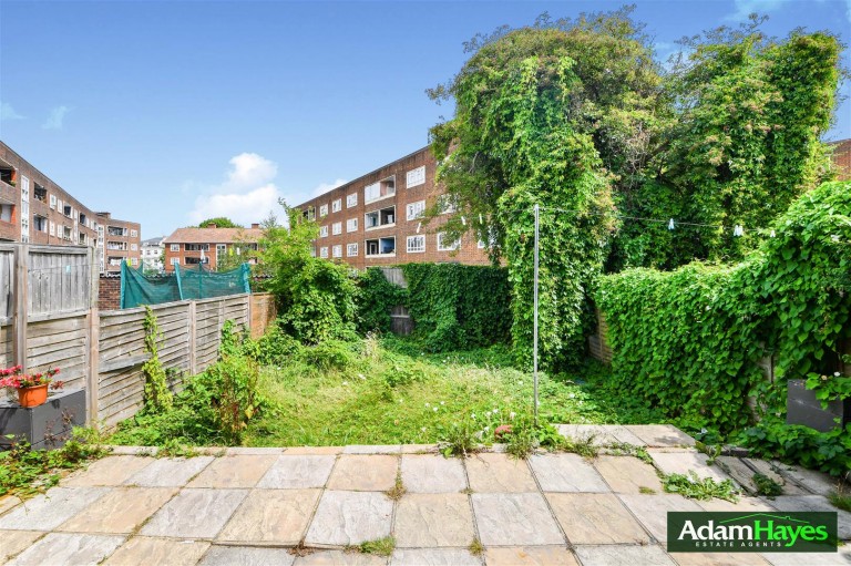 George Crescent, Muswell Hill, N10