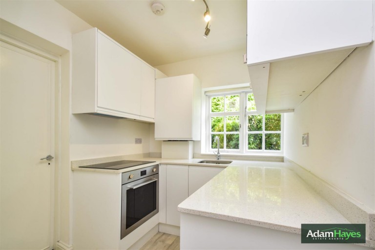 Midholm Close, Hampstead Garde Suburb, NW11