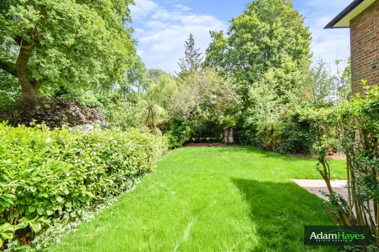 Midholm Close, Hampstead Garde Suburb, NW11