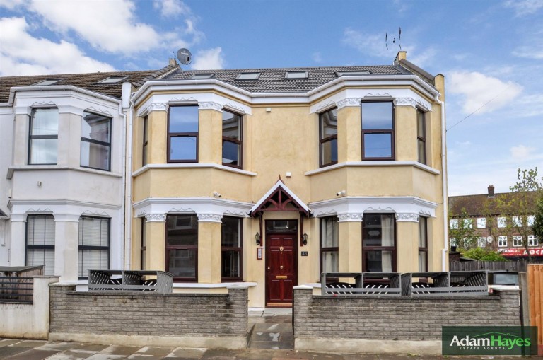 Churchfield Avenue, North Finchley, N12