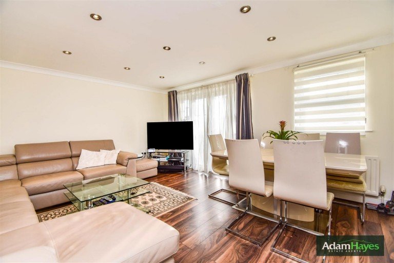 Osier Crescent, Muswell Hill, N10