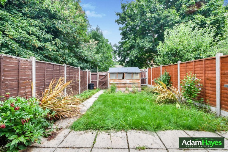 Brook Meadow, Woodside Park N12