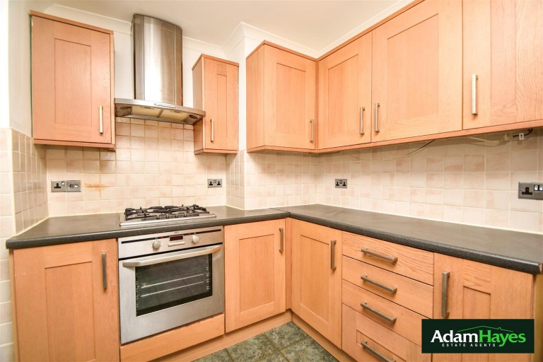 High Road, Whetstone, N20