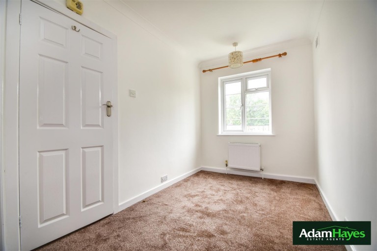 High Road, Whetstone, N20