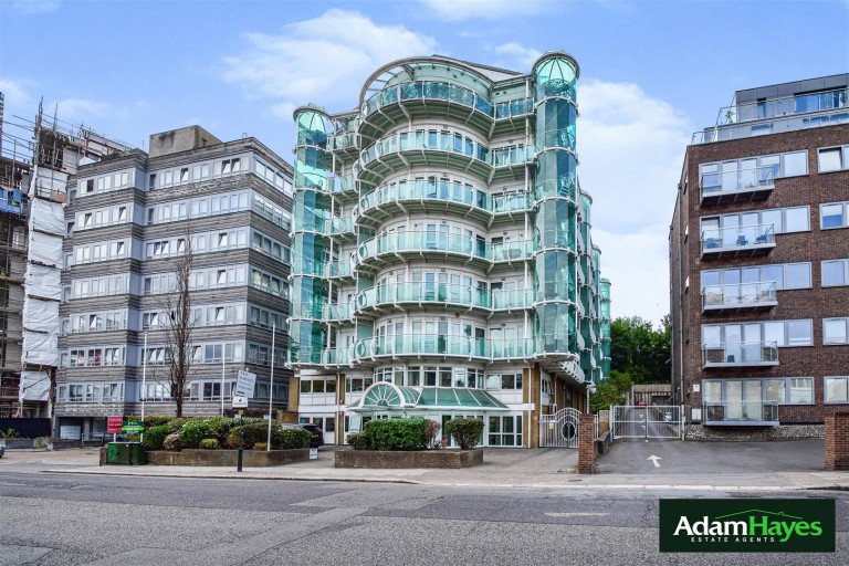 Station Road, Barnet, EN5