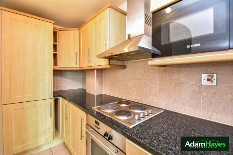 Station Road, Barnet, EN5