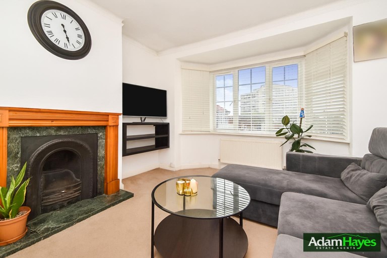 Grange View Road, Whetstone, N20
