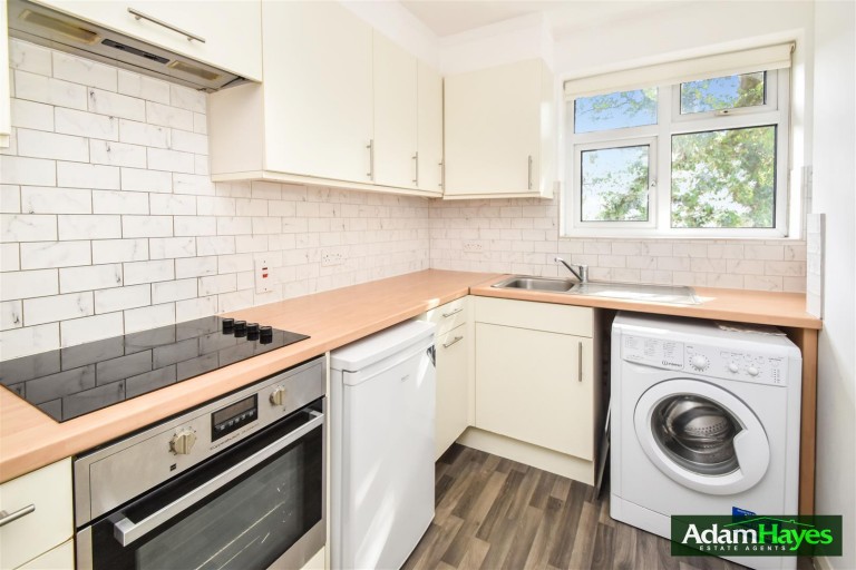Grange View Road, Whetstone, N20