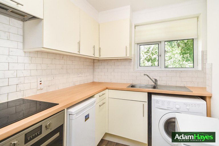 Grange View Road, Whetstone, N20