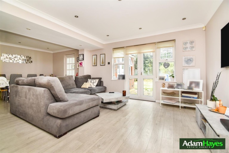 Colenso Drive, Mill Hill, NW7