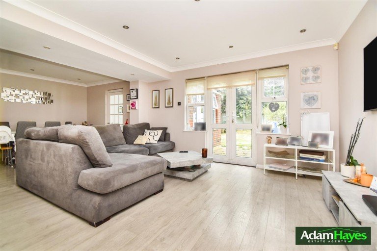 Colenso Drive, Mill Hill, NW7