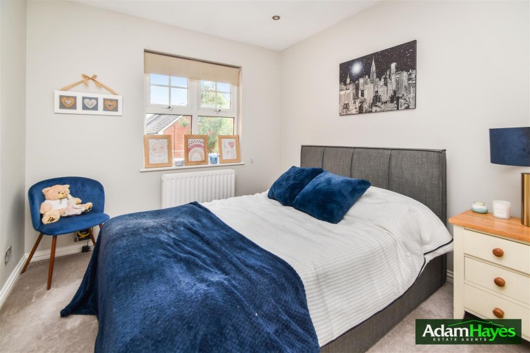 Colenso Drive, Mill Hill, NW7