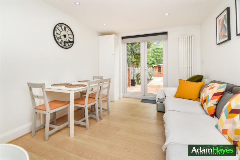 Grove Road, North Finchley, N12