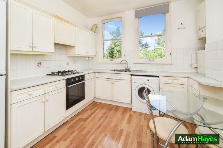 Woodside Lane, North Finchley, N12