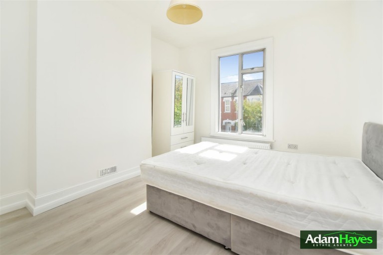 Leicester Road, East Finchley, N2